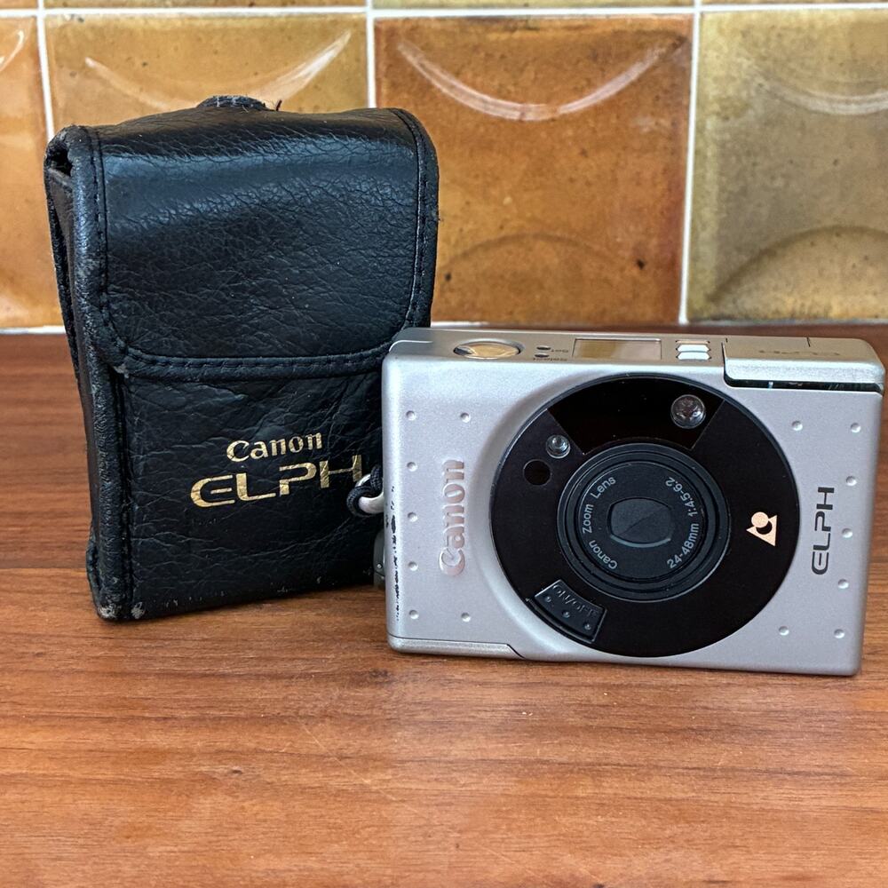 Canon ELPH APS Point and Shoot Camera with 24-48mm 1:4.5-6.2 Lens